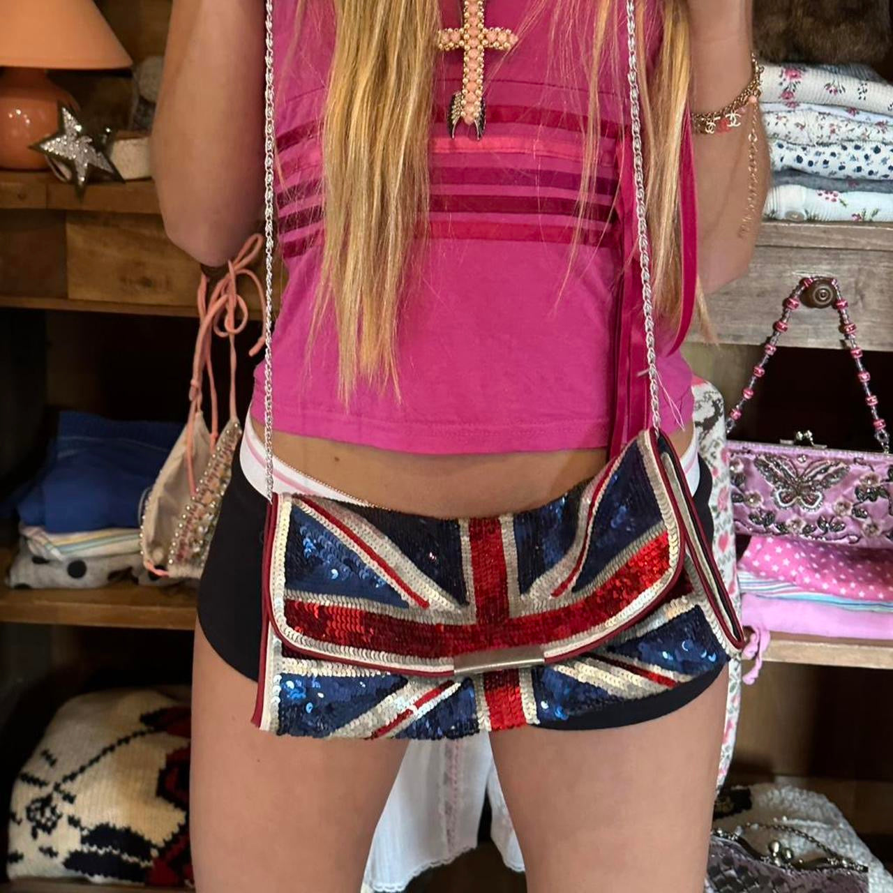 Vintage 2000’s Union Jack flag 🇬🇧 sequin purse