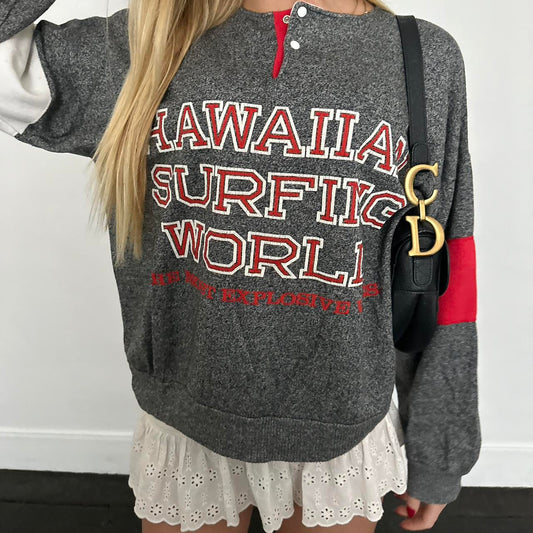 Vintage 90’s Hawaiian Surfing World France crew neck sweatshirt