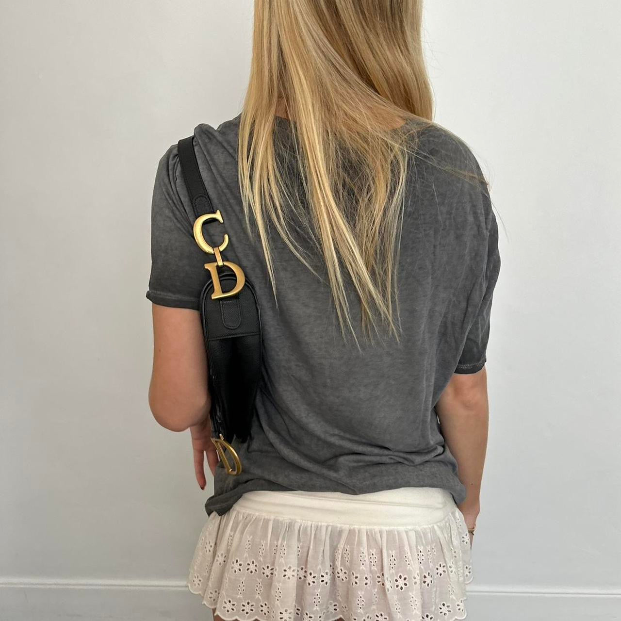 Vintage 2000’s Guess graphic ‘LA, Paris, London, Tokyo’ tee