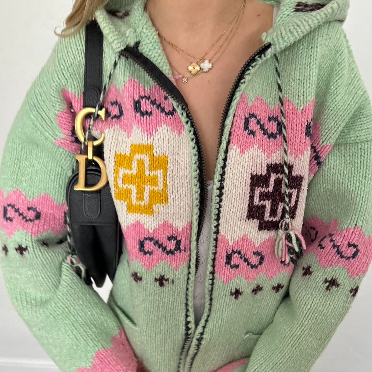 Vintage handmade design knit cardigan