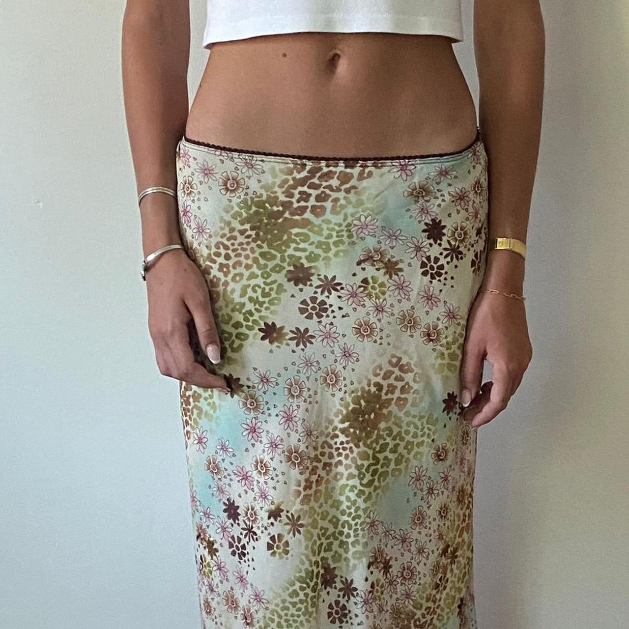 Vintage 90s floral print skirt