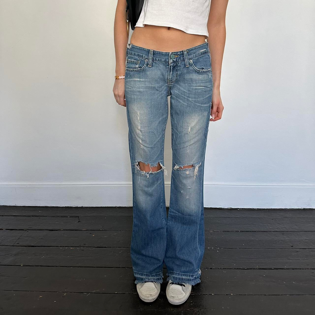 Vintage early 2000s Abercrombie and Fitch blue wash relaxed jeans
