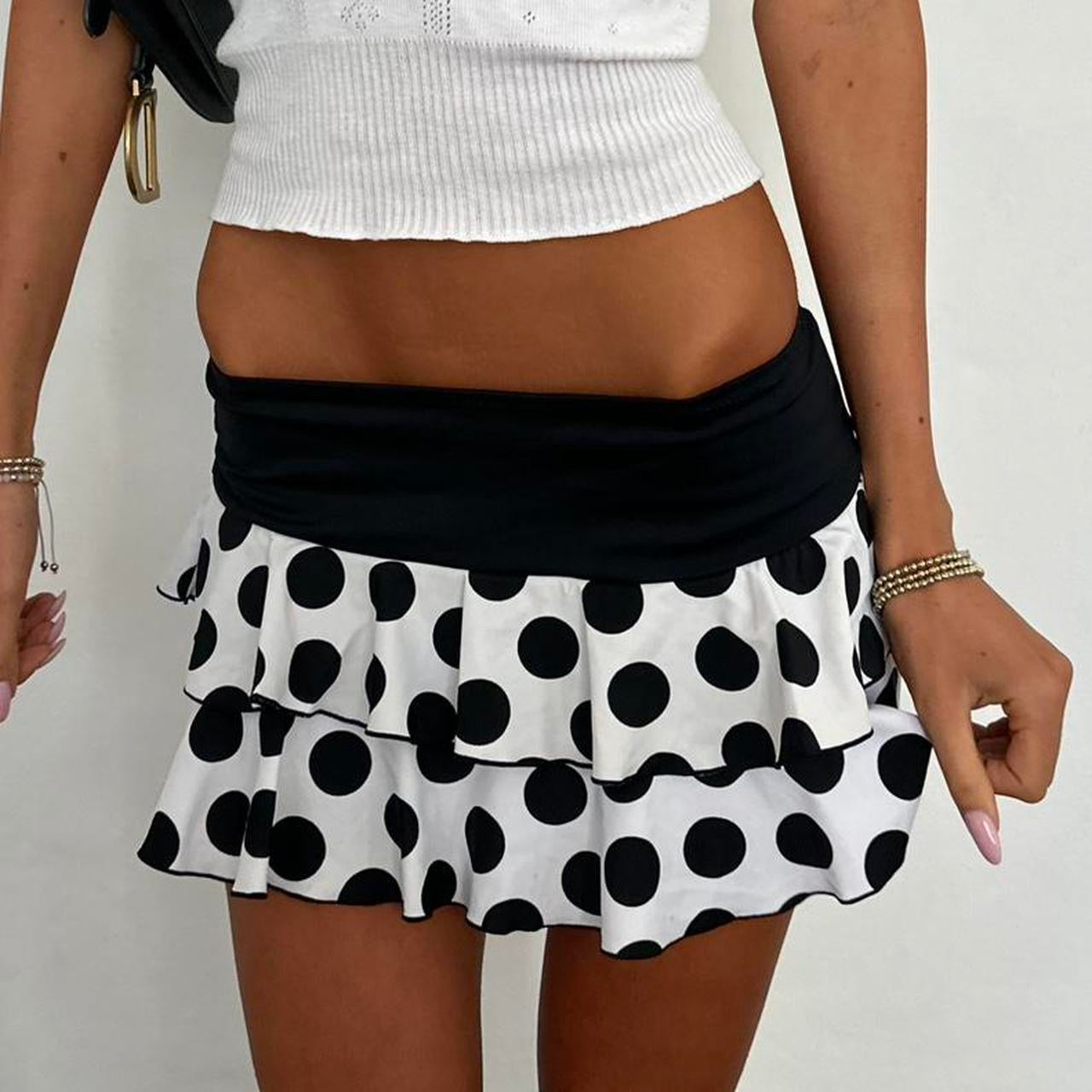 Vintage 90’s black polka dot layered mini skirt