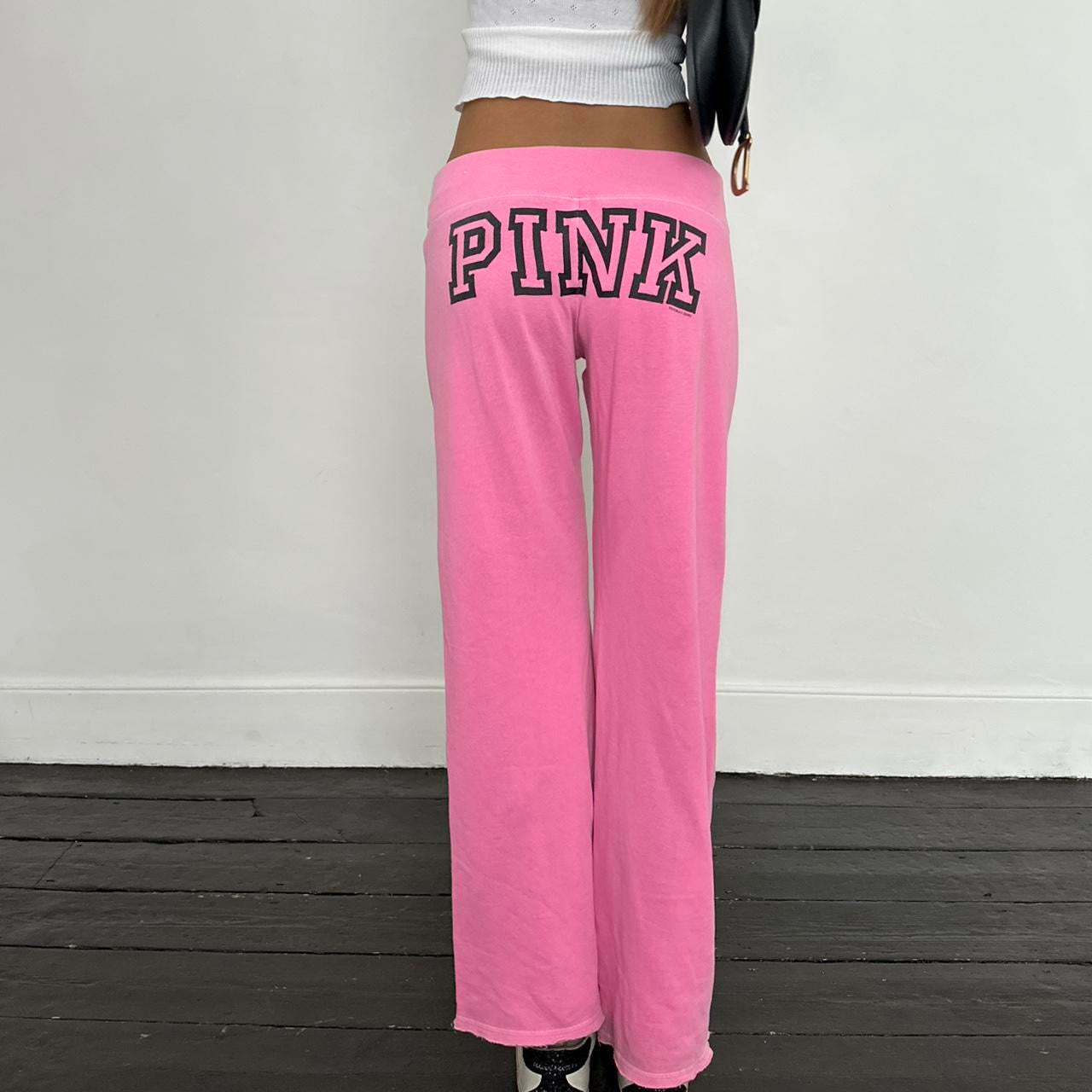 Vintage 2000’s Victoria’s Secret love pink sweatpants