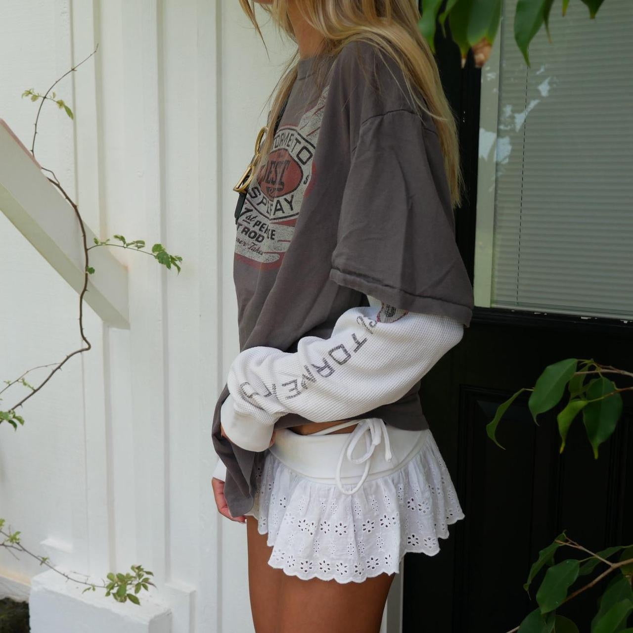 Vintage graphic double layered long sleeve top