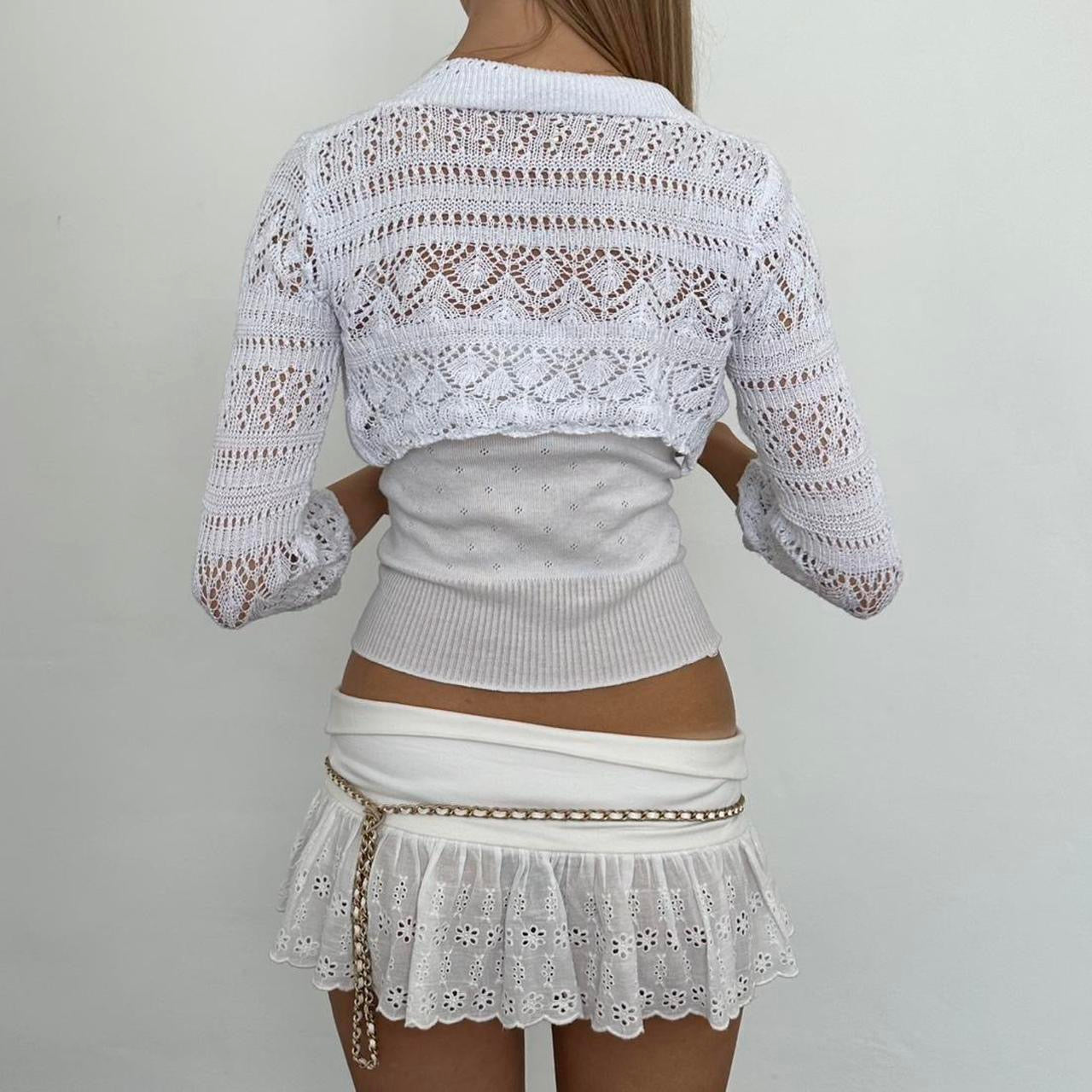 Vintage white delicate layering long sleeve top