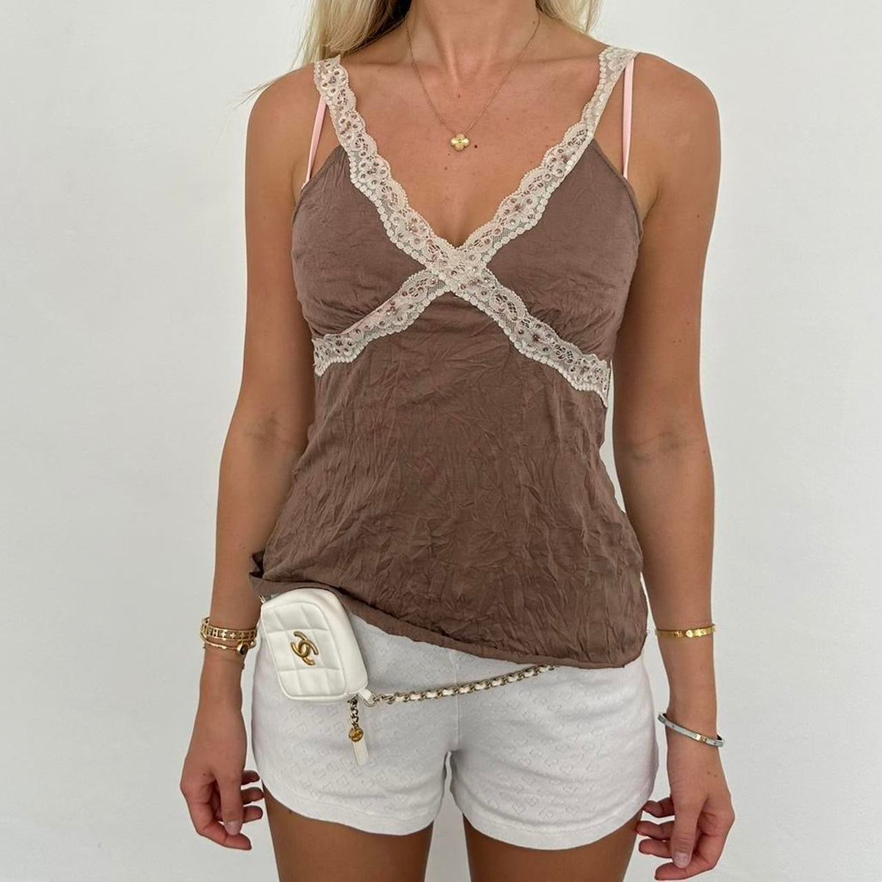Vintage 2000’s brown lace cami top