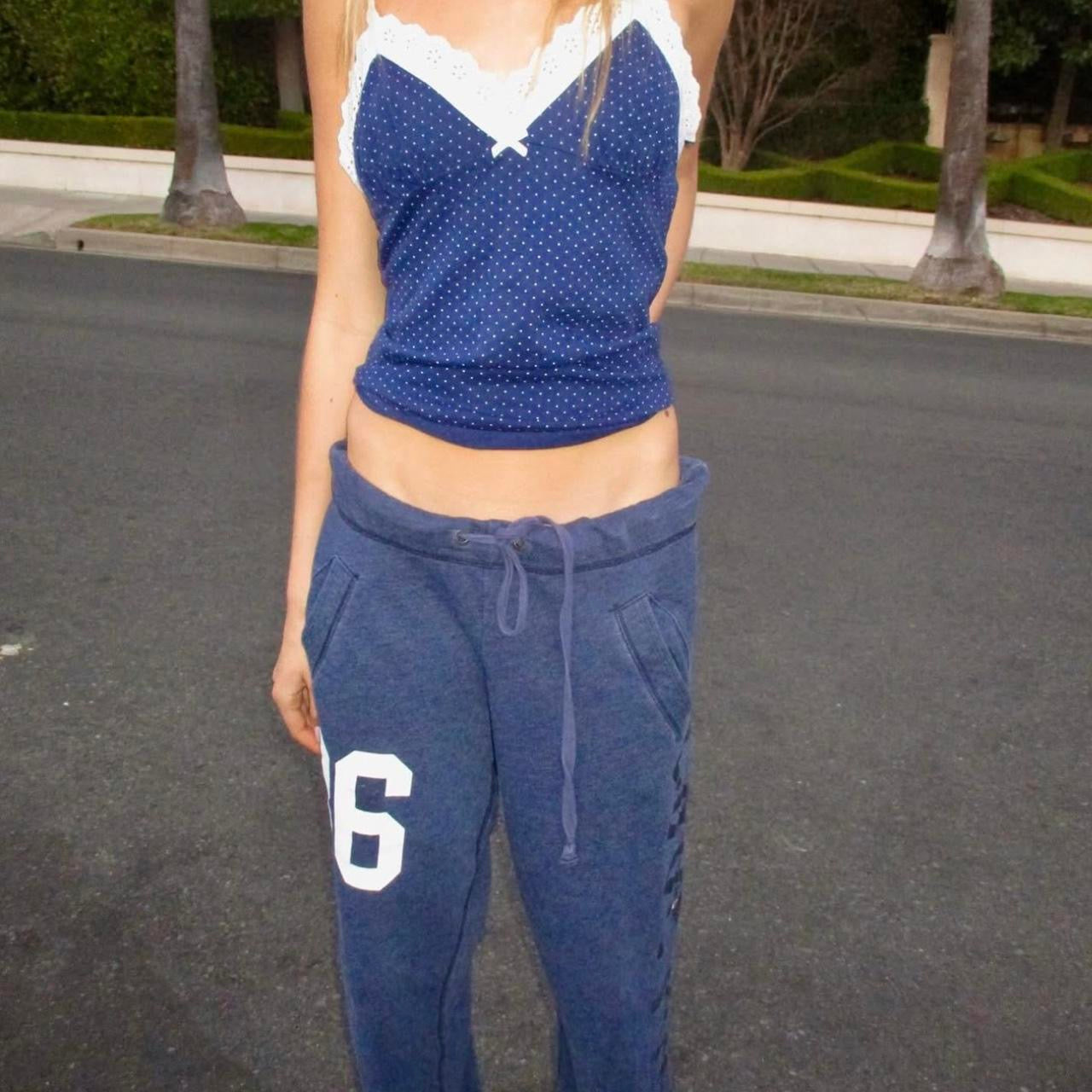 Vintage 2000’s Victoria’s Secret navy sweatpants