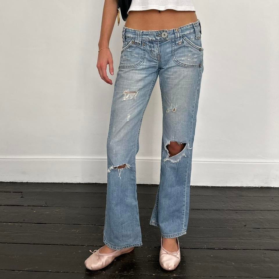 Vintage early 2000s blue wash bootcut jeans