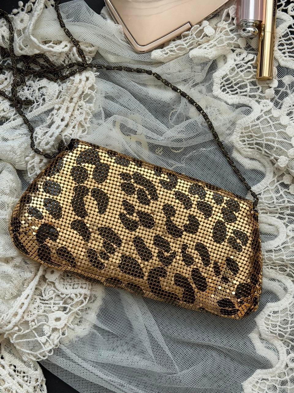 Vintage 2000’s sequin leopard purse on chain