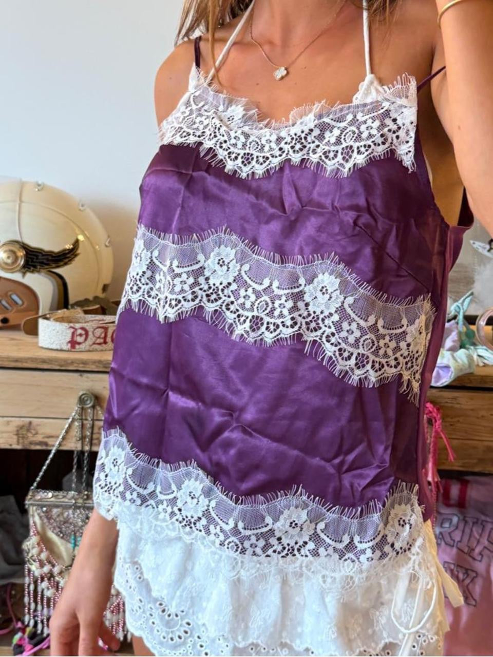 Vintage 00’s purple lace cami top