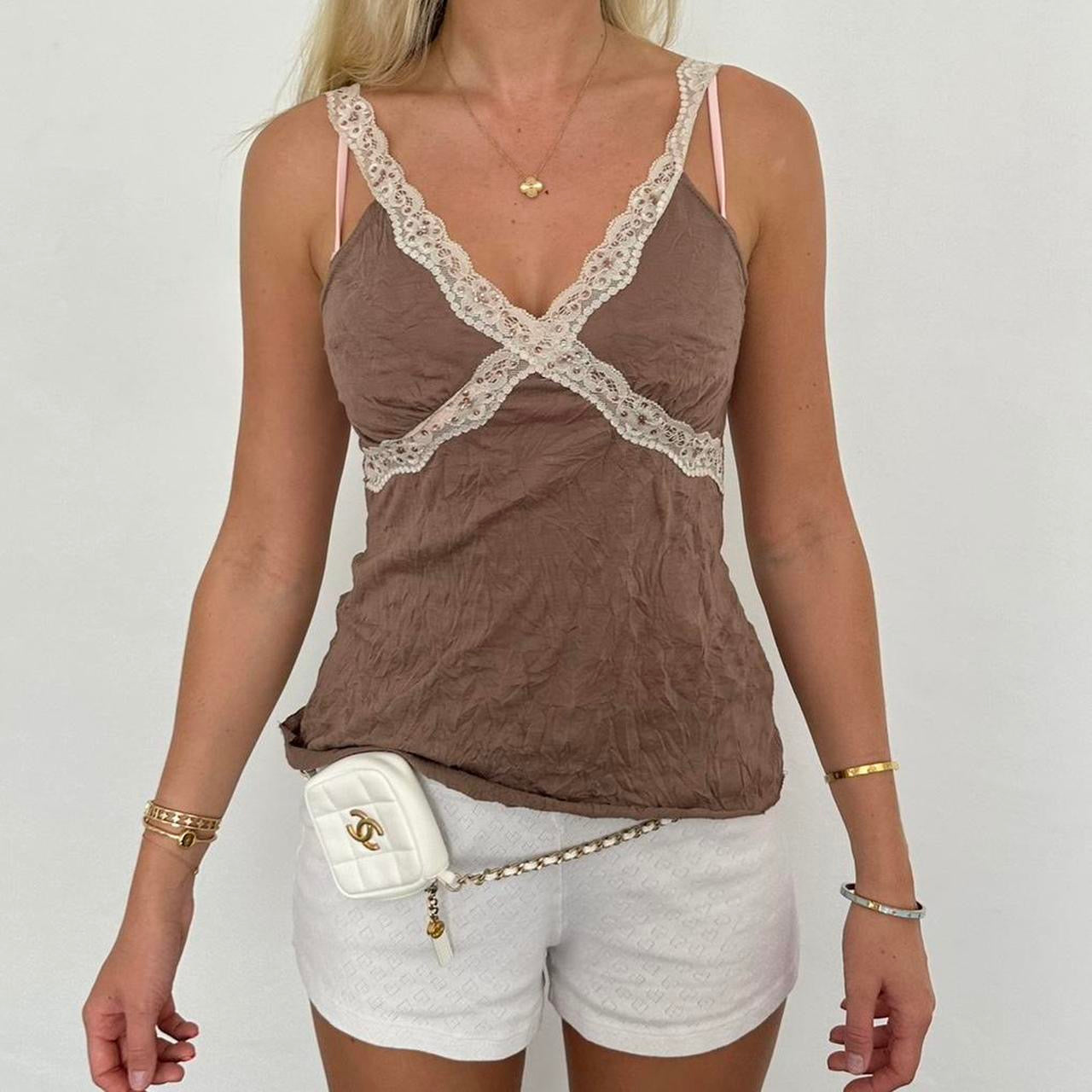 Vintage 2000’s brown lace cami top