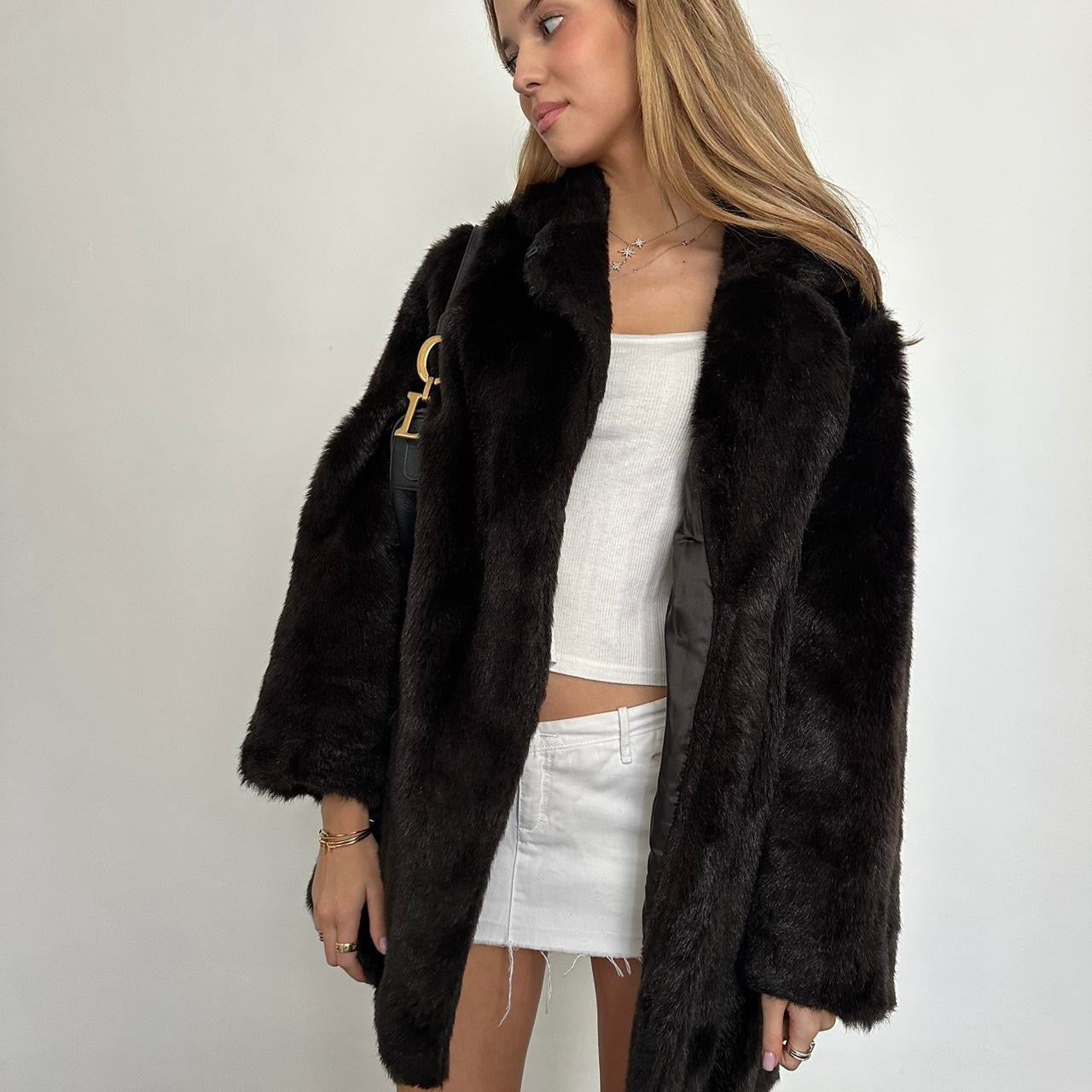 Vintage 2000’s dark brown faux fur jacket