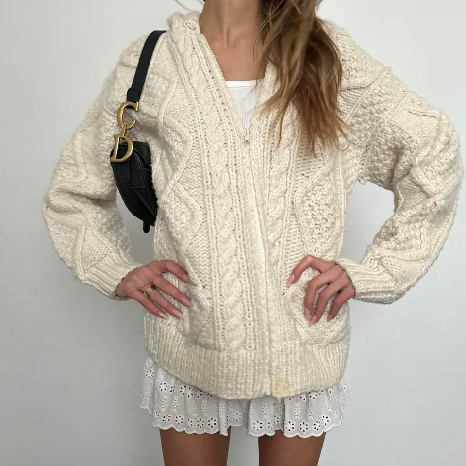 Vintage 90’s cream knit hooded jacket