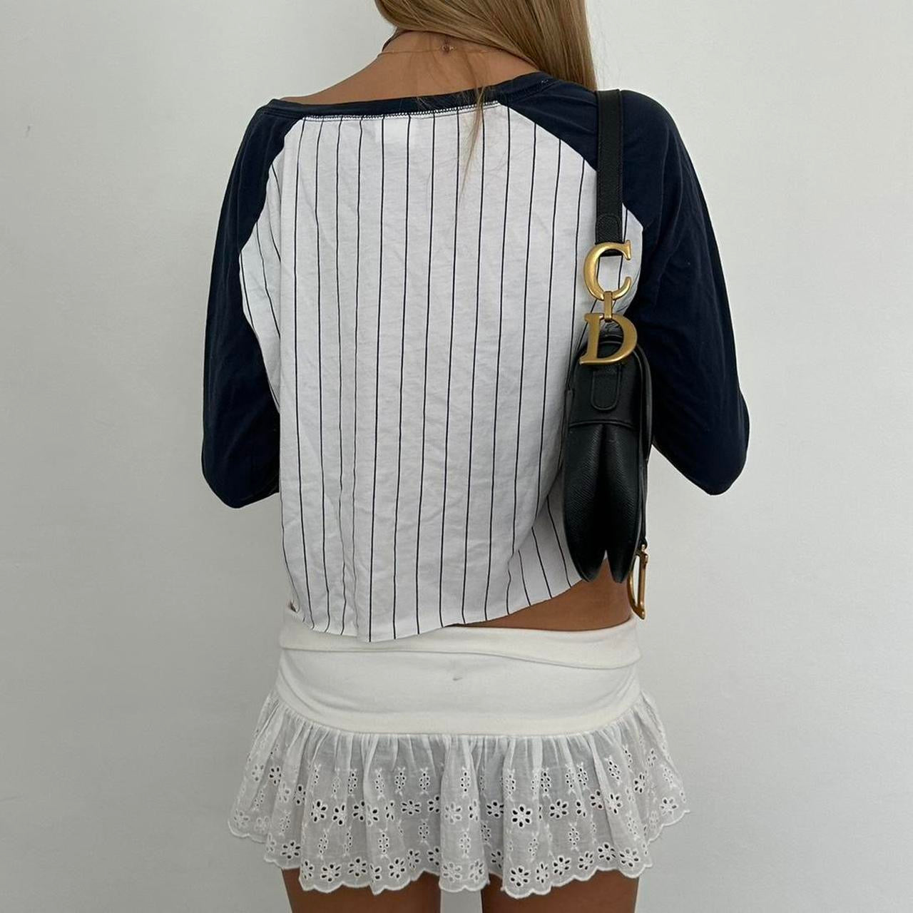 Vintage 2000’s New York Yankees baseball baby tee