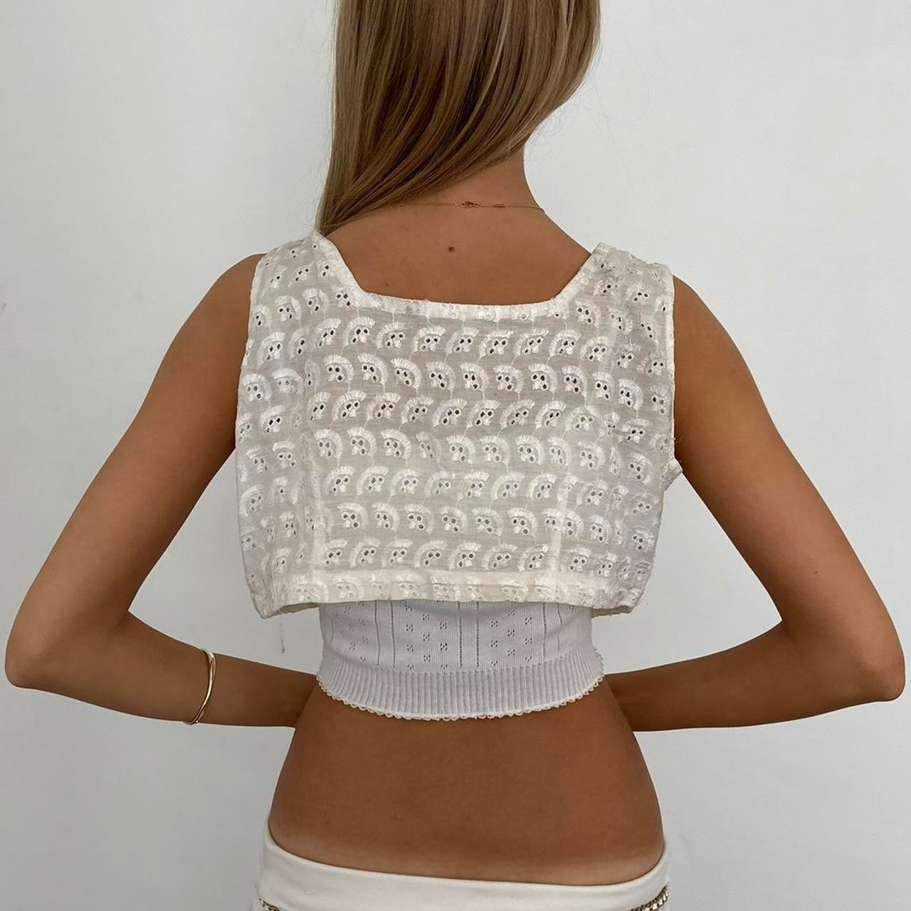Vintage 90’s white cardigan layering top
