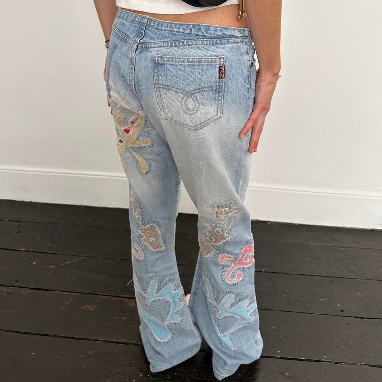 Vintage low rise hibiscus embroidered jeans