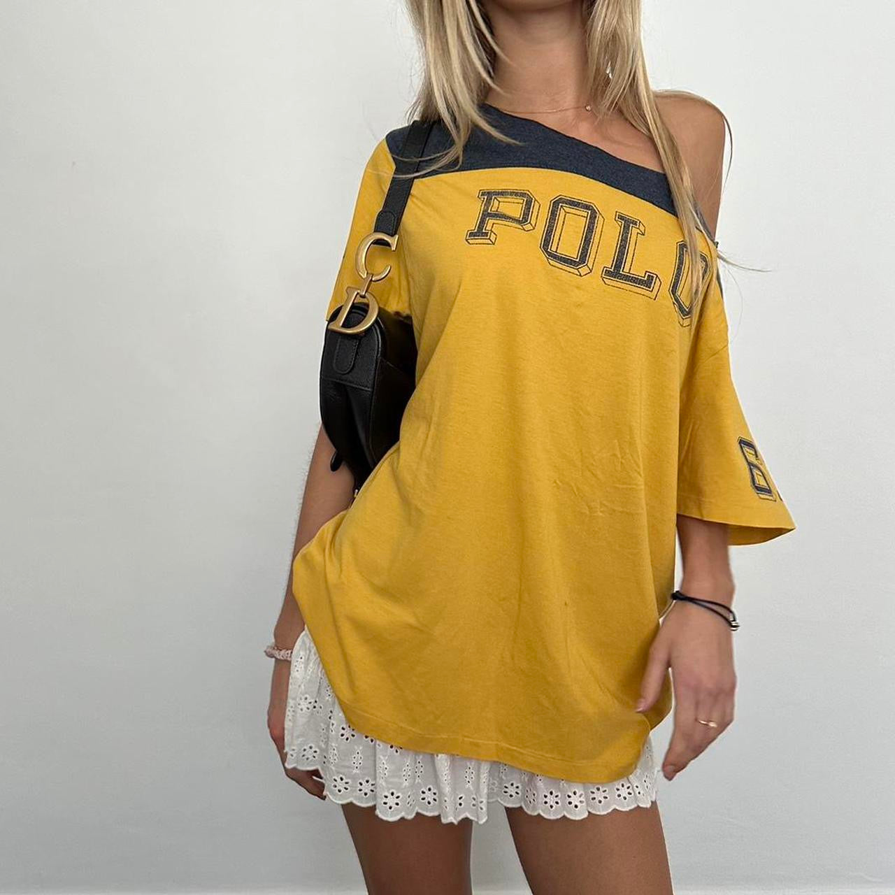 Vintage 90’s Ralph Lauren off the shoulder tee