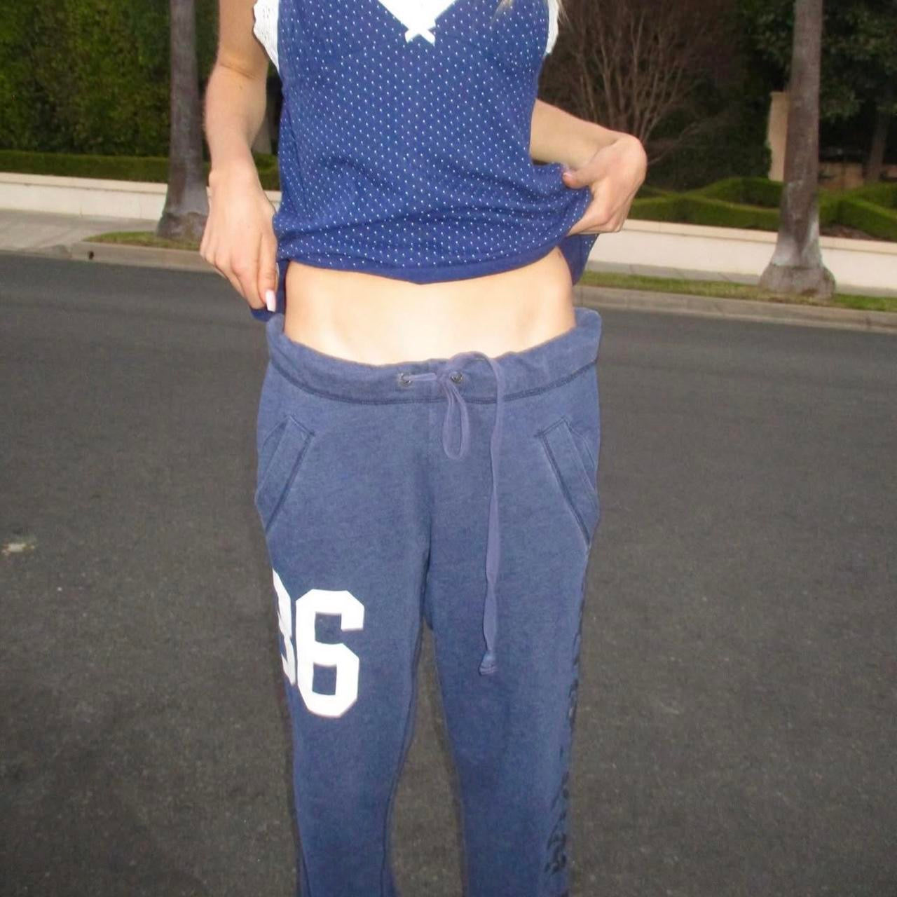 Vintage 2000’s Victoria’s Secret navy sweatpants