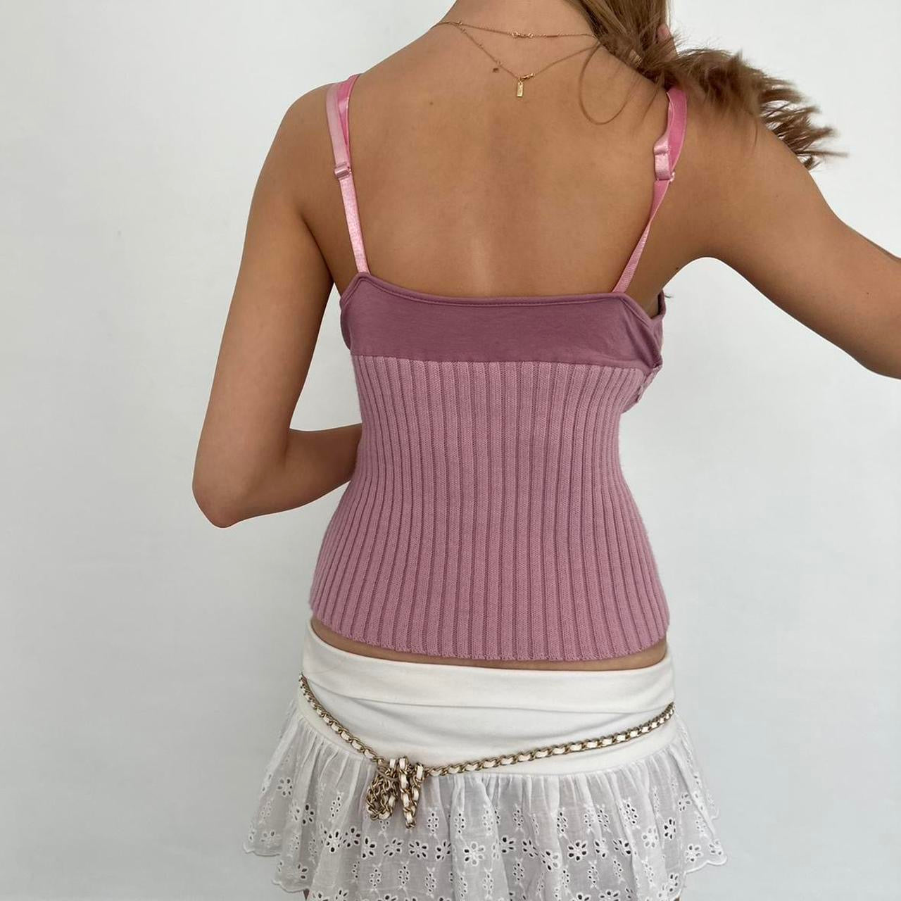 Vintage 2000’s pink lace trim ribbed knit cami top