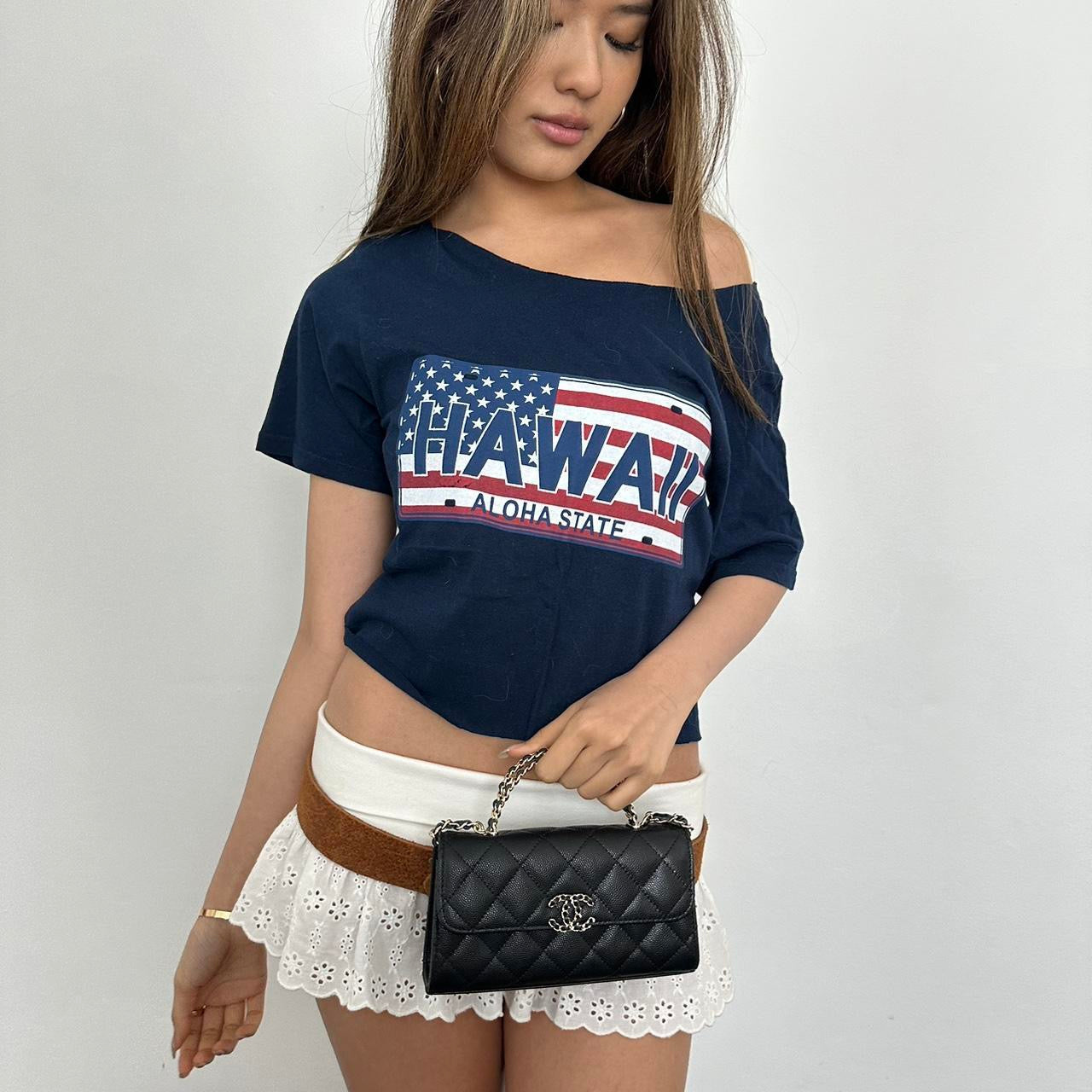 Vintage 90’s Hawaii navy tee 🩵🏄♀️🌴🥥🍓