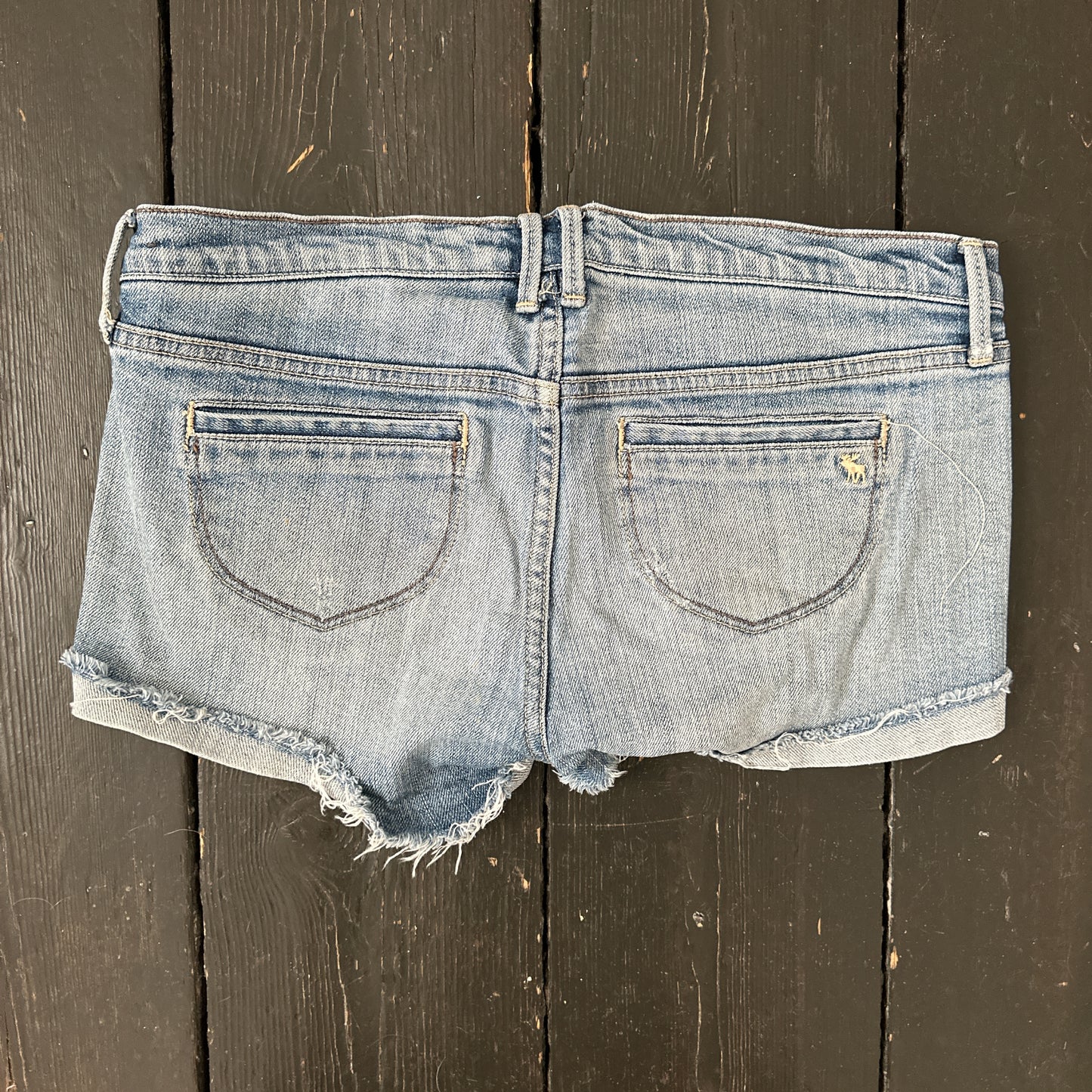 Vintage 2000’s Abercrombie and fitch blue denim shorts