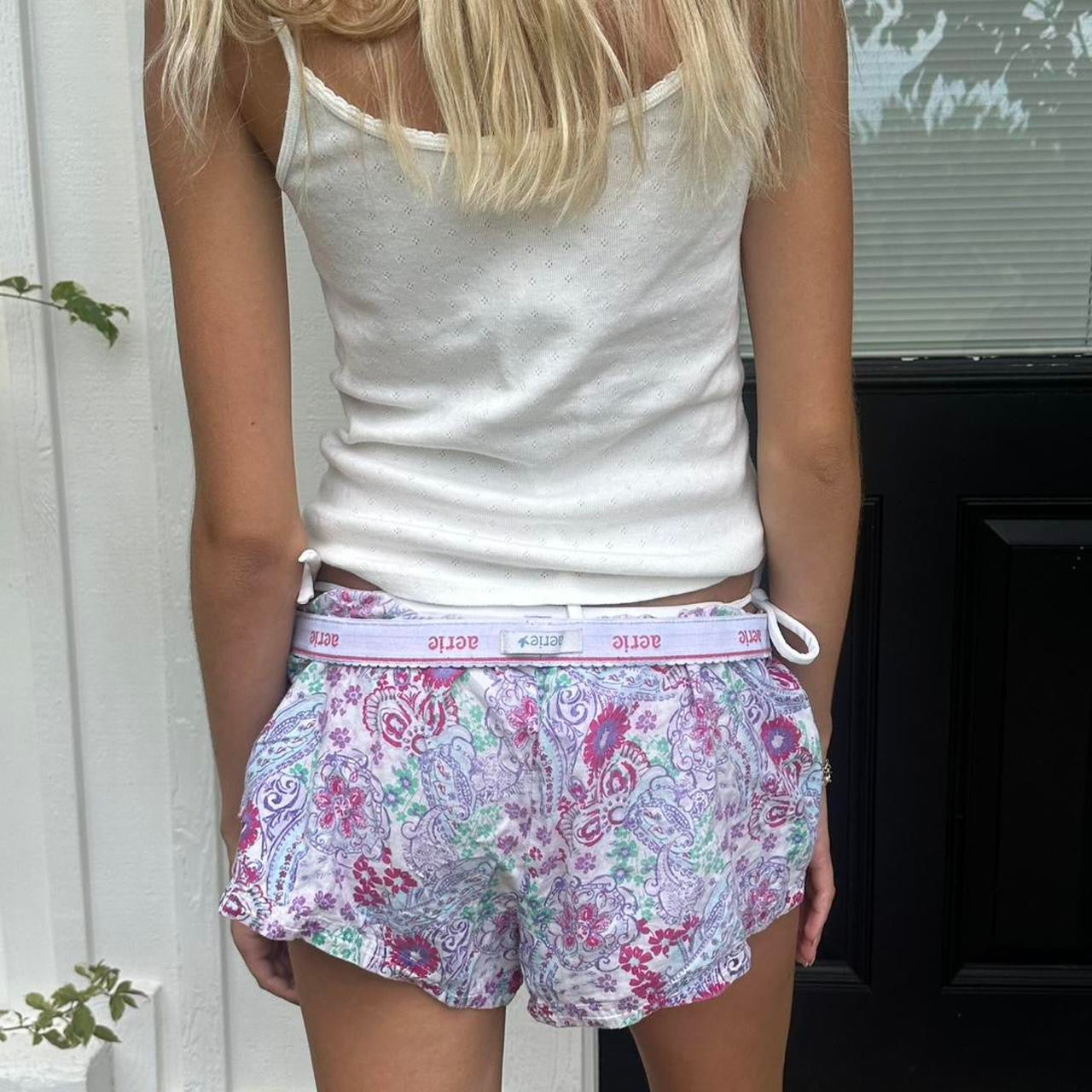 Vintage 2000’s paisley summer shorts