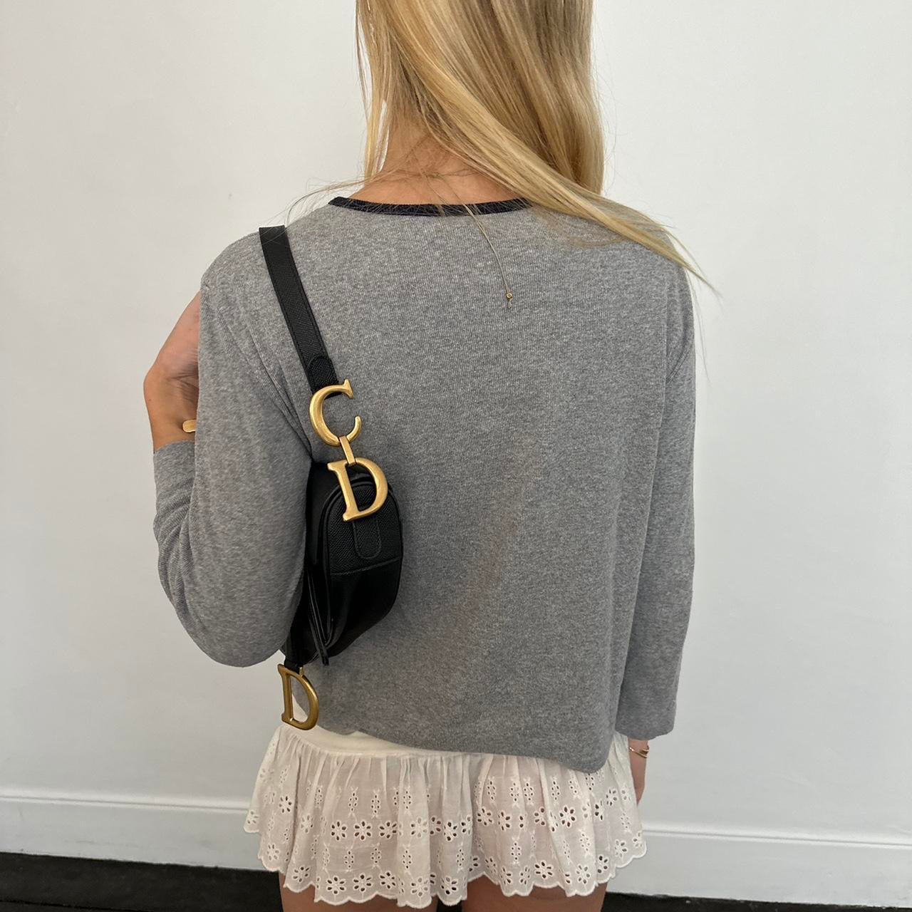 Vintage 2000’s DKNY long sleeve top