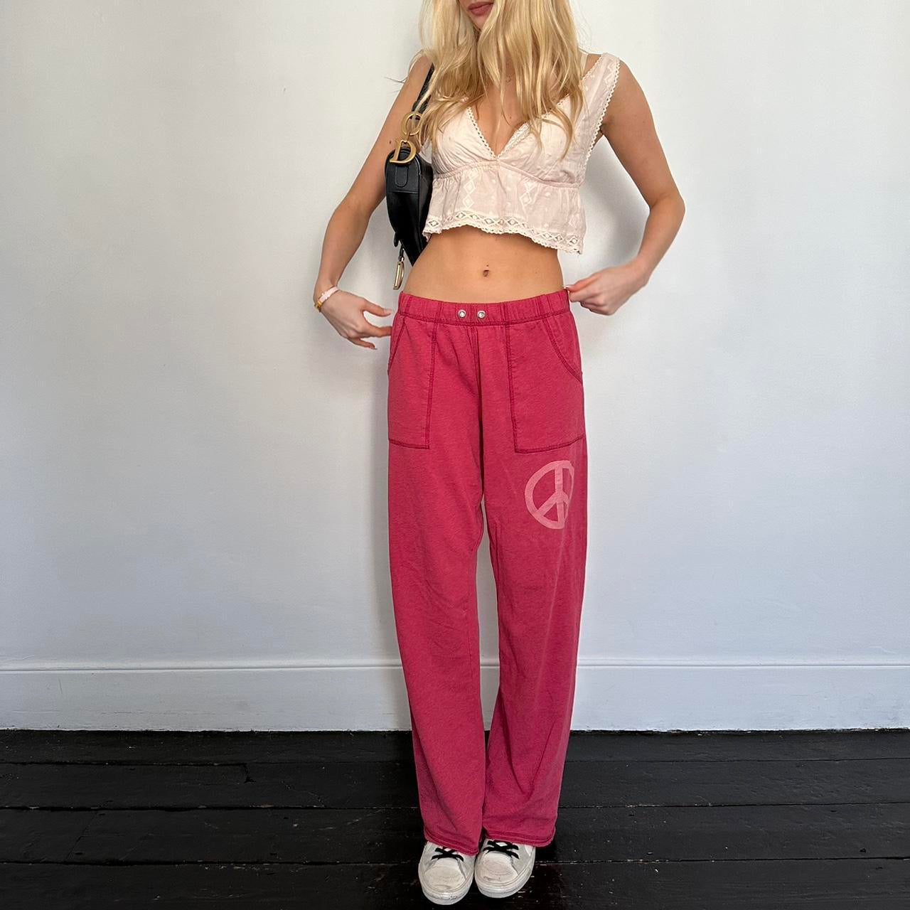 Vintage 2000’s Victoria’s Secret pink peace sweatpants