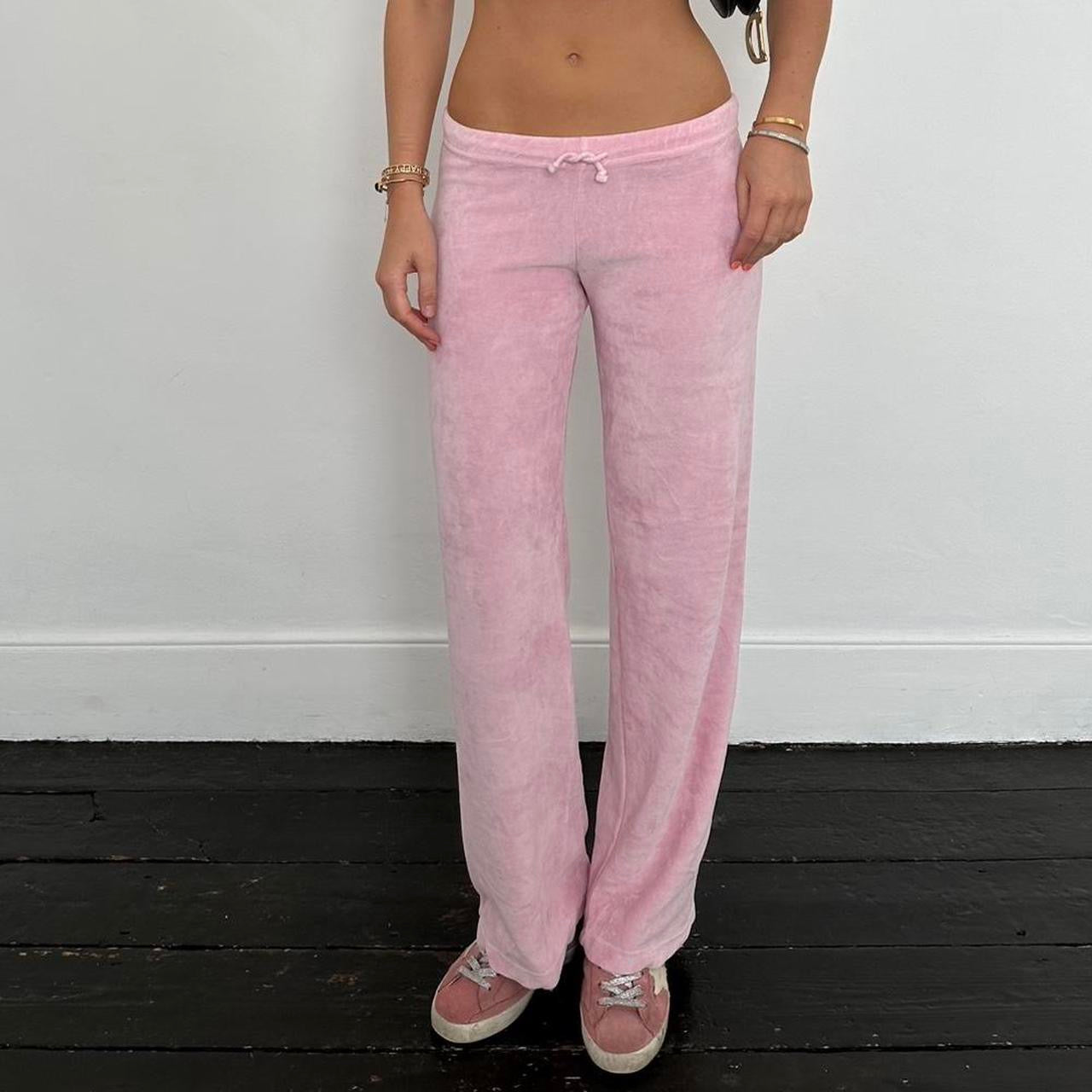 Vintage 2000’s pink velvet pants