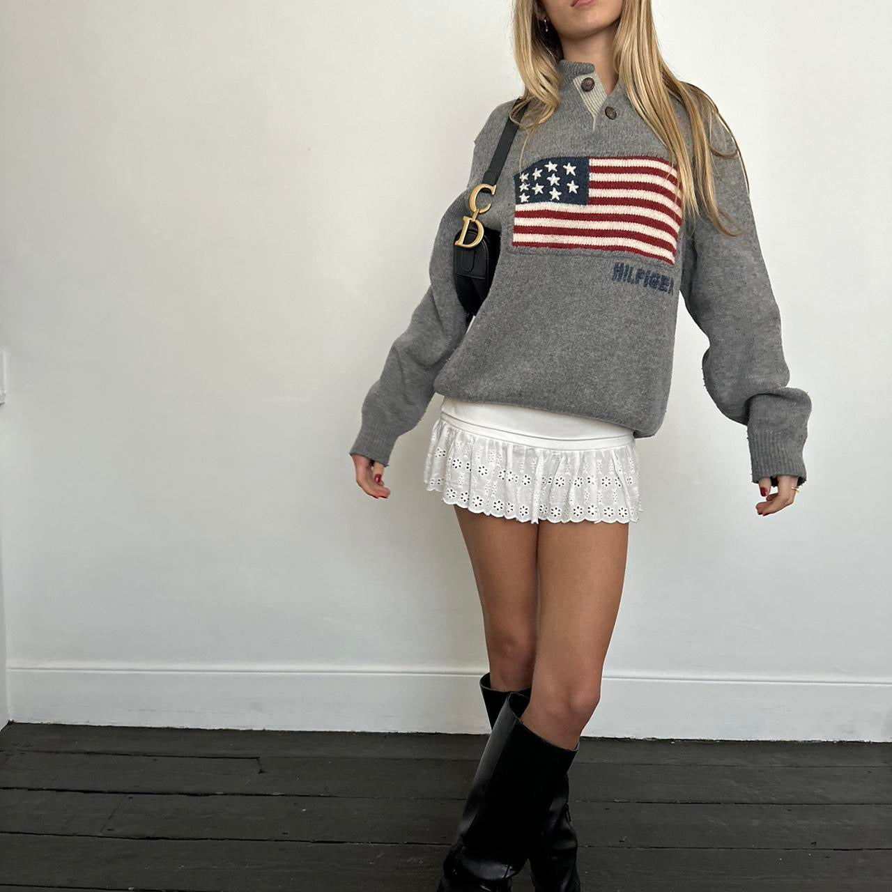 Vintage 90’s Tommy Hilfiger knitted jumper