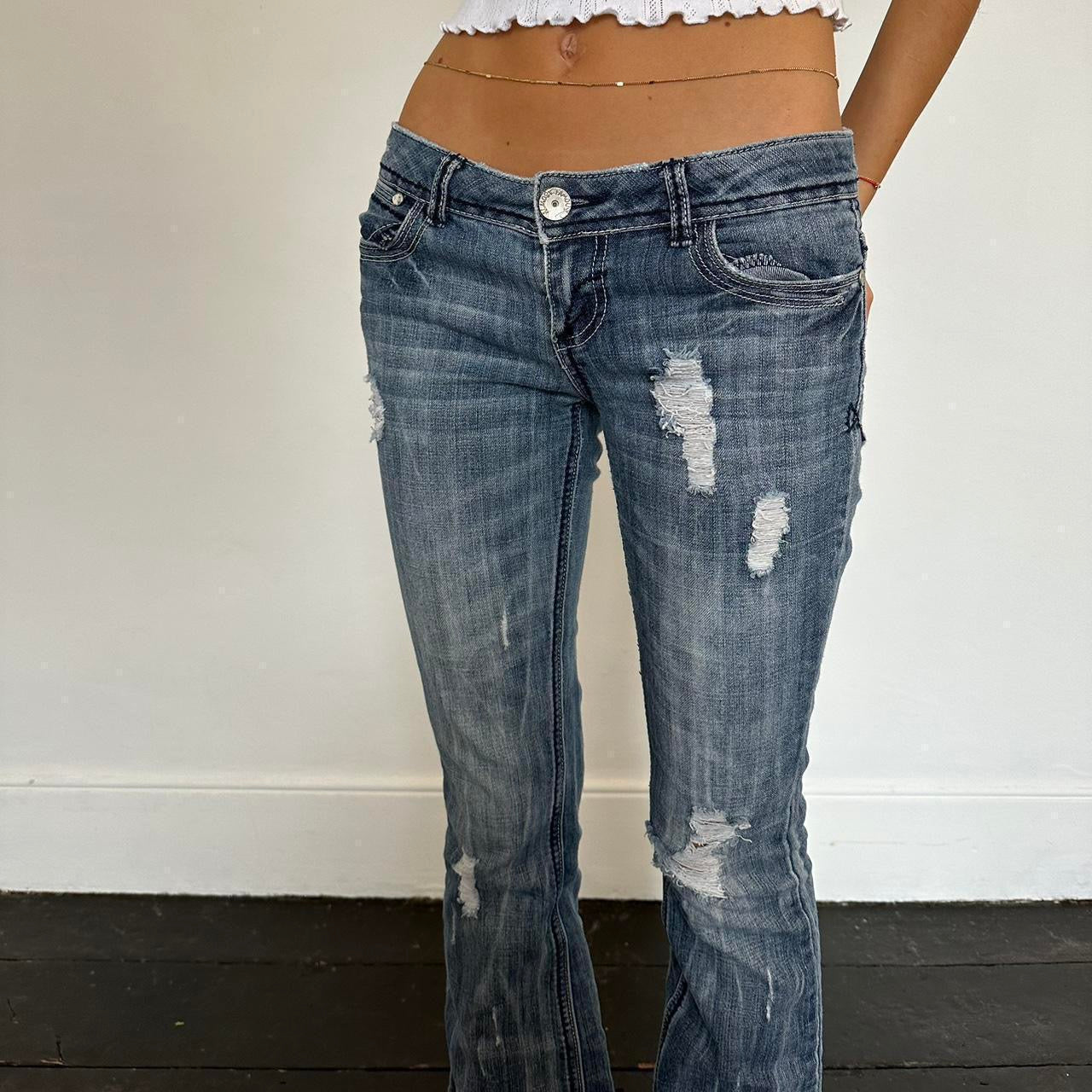 Vintage RARE distressed blue wash jeans