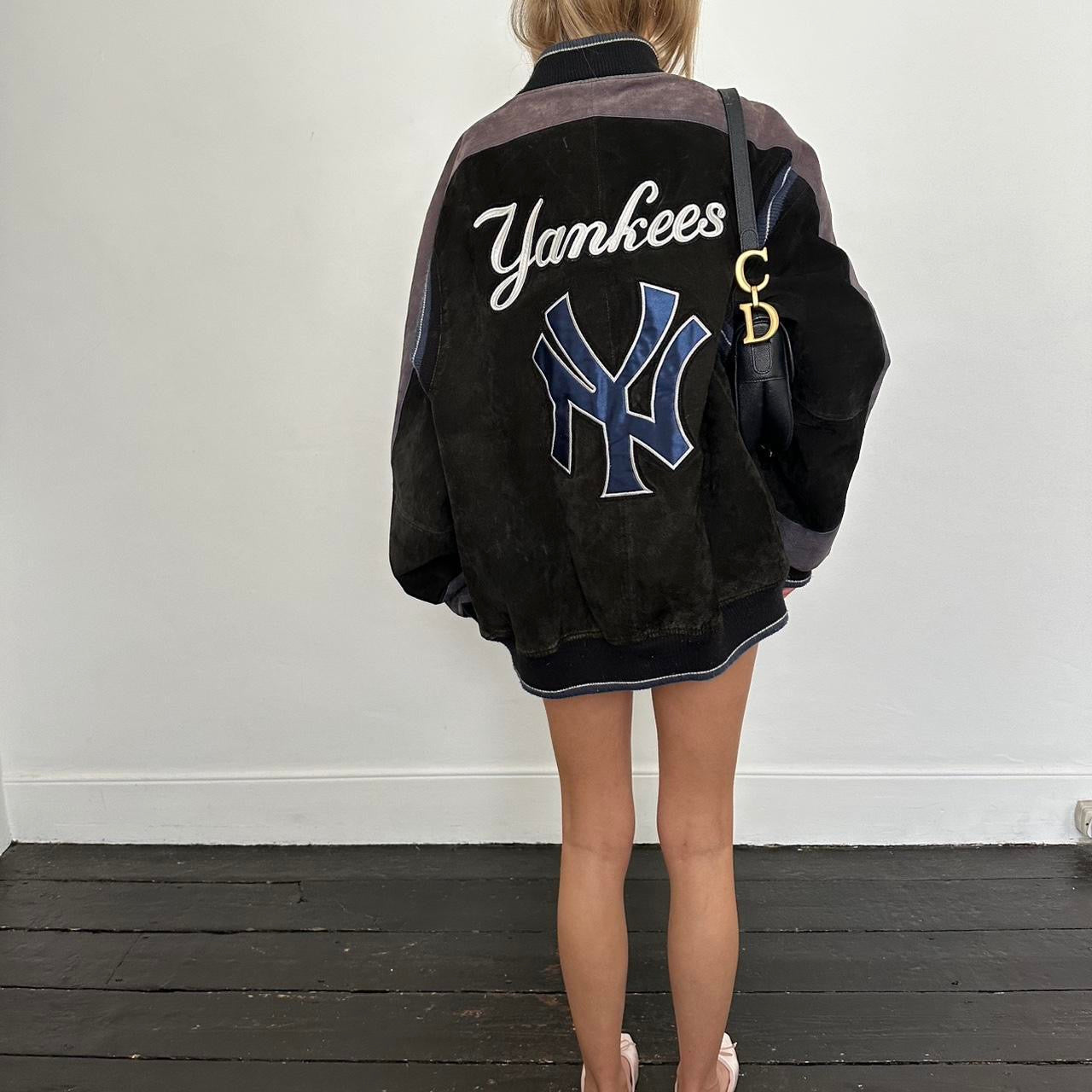 Vintage 90’s New York leather jacket