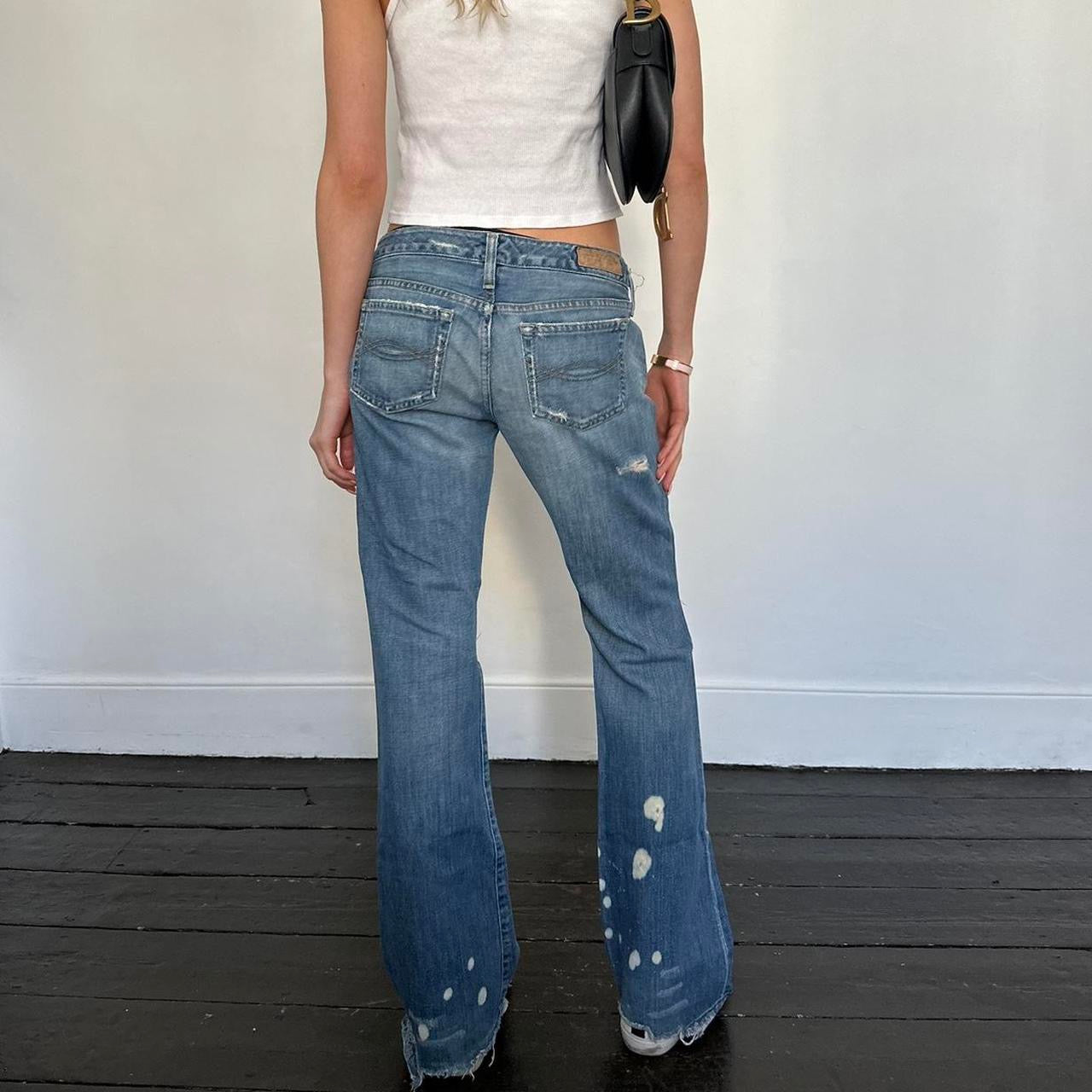 Vintage early 2000s Abercrombie and Fitch blue wash relaxed jeans
