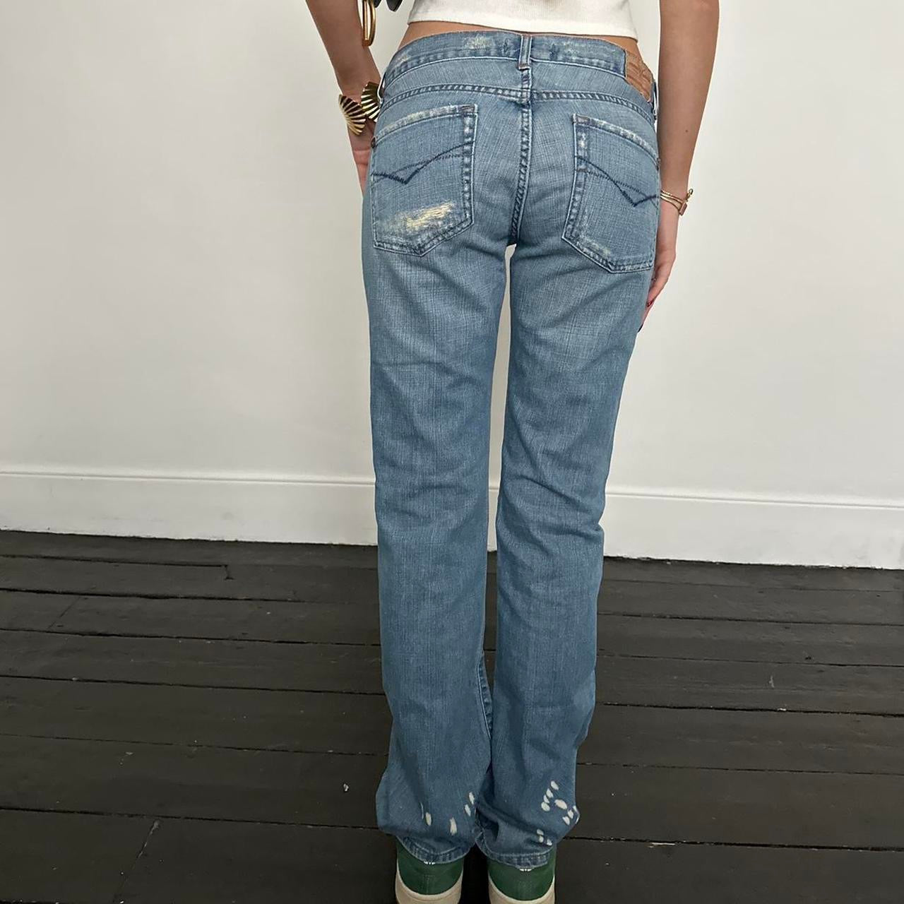 Vintage 2000’s low waist blue distressed jeans