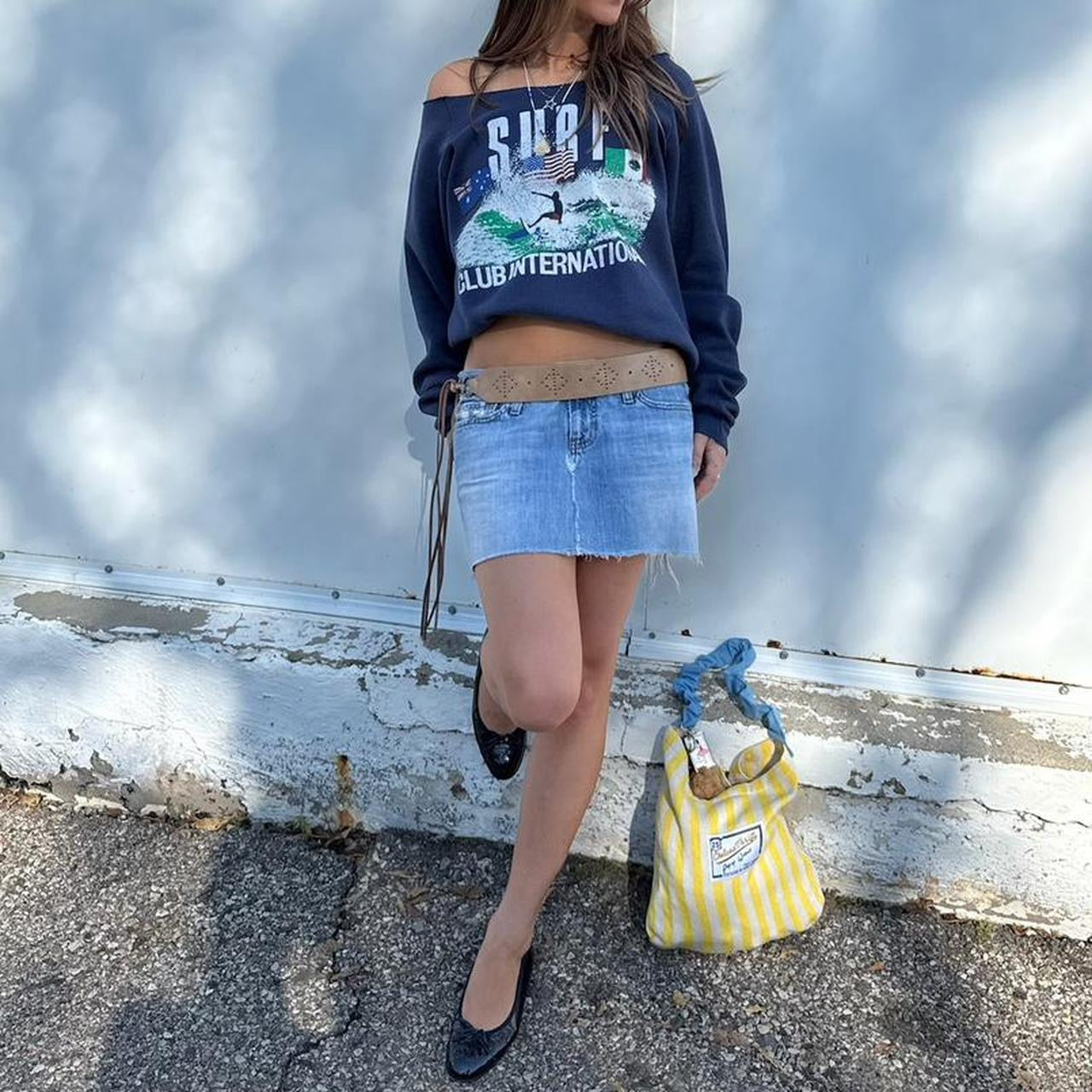 Vintage 90’s surf sweatshirt