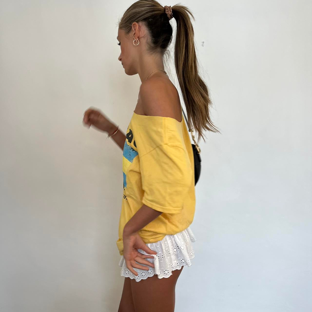 Vintage Nassau Bahamas yellow oversized top