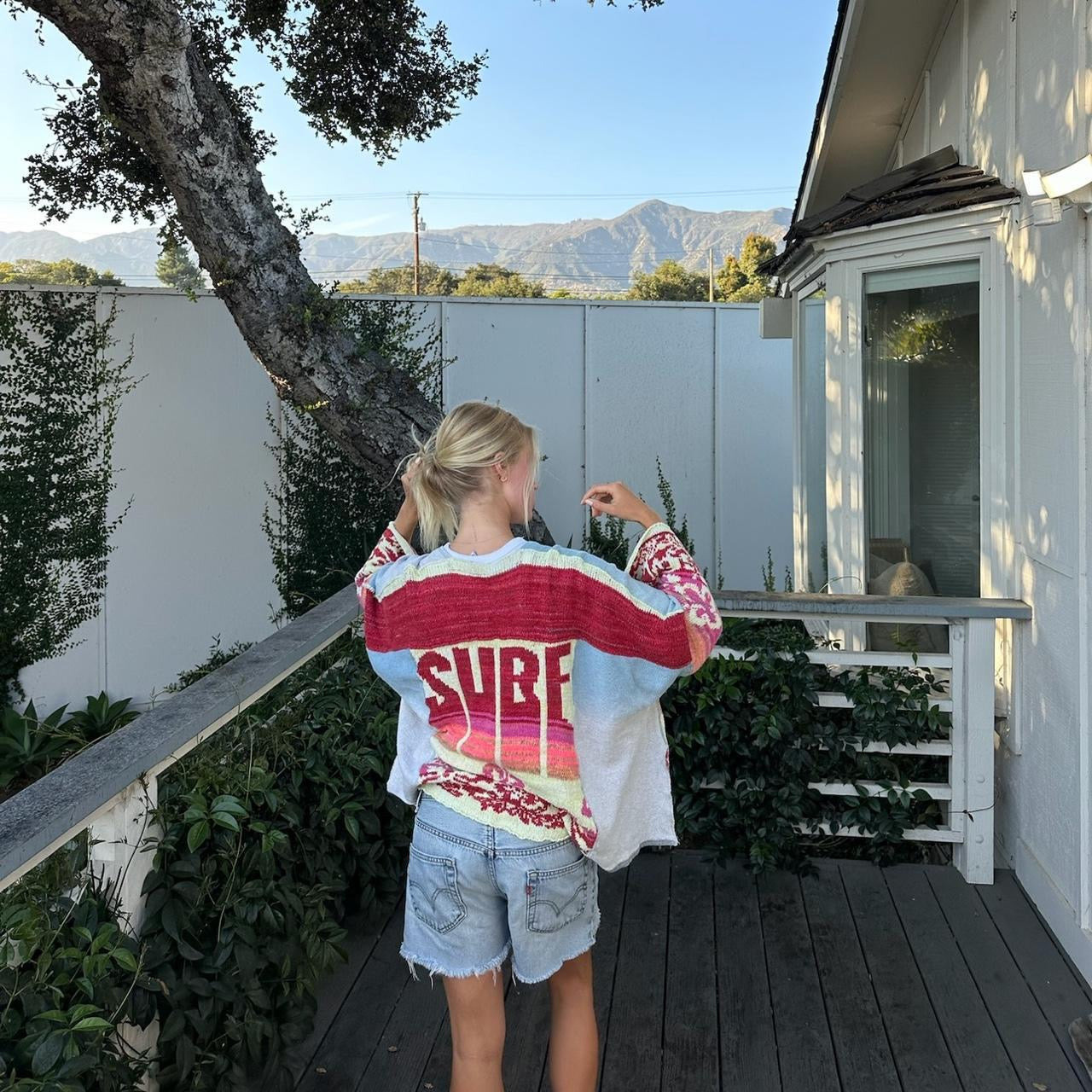 Vintage surf tropical knit cardigan sweater š