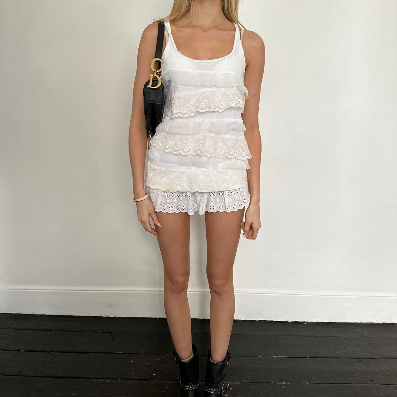 Vintage 2000s white lace ruffle cami top