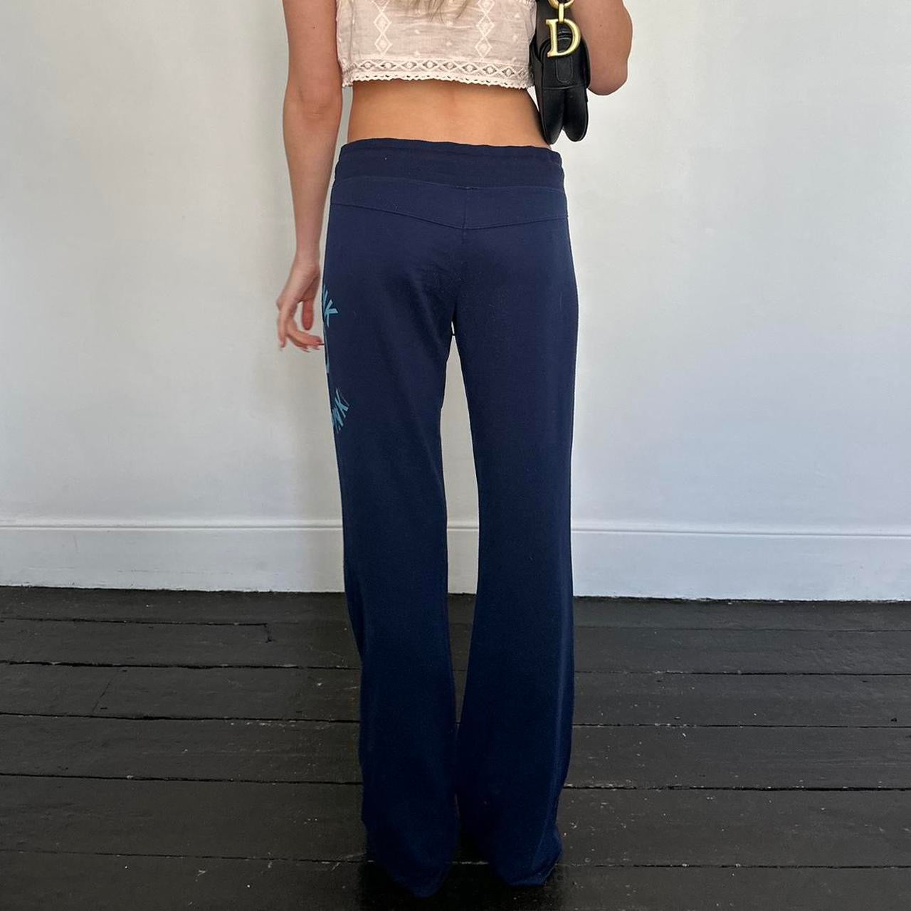 Vintage 2000’s Victoria’s Secret navy and blue sweatpants