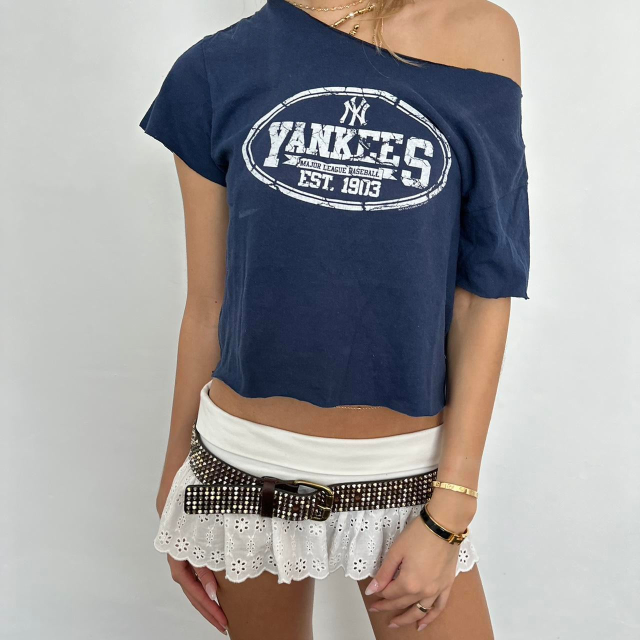 Vintage 90ās Yankees tee š