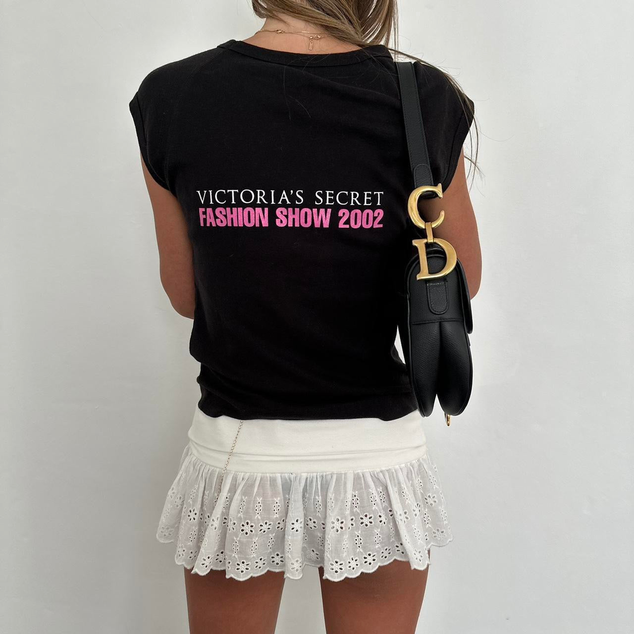 Vintage 2002 Victoria’s Secret backstage fashion show
