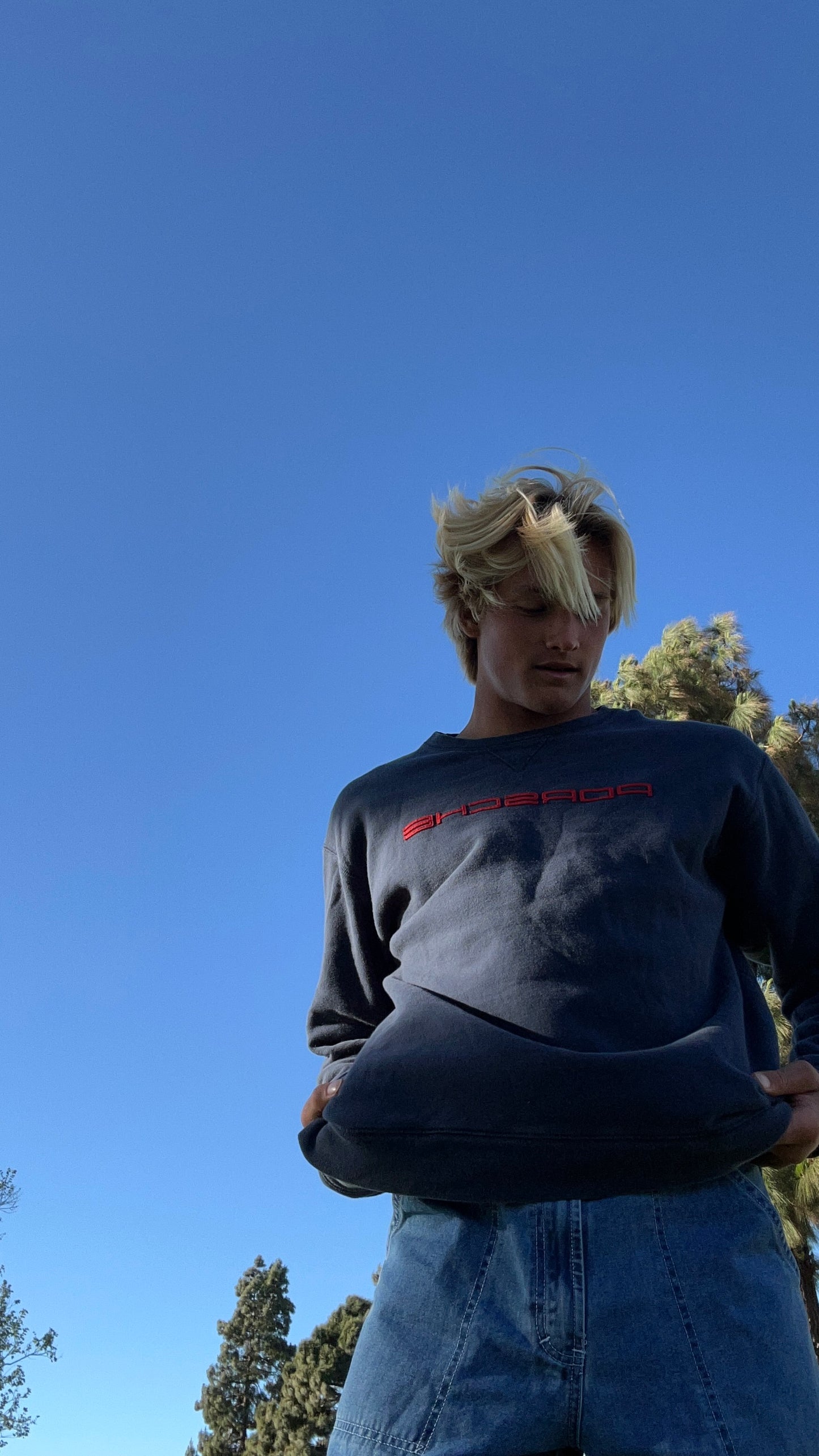 Vintage 90’s Porsche navy logo sweatshirt