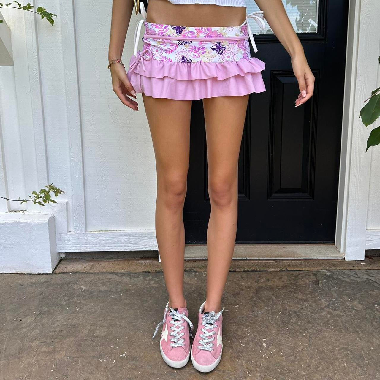 Vintage 90’s floral layered mini skirt