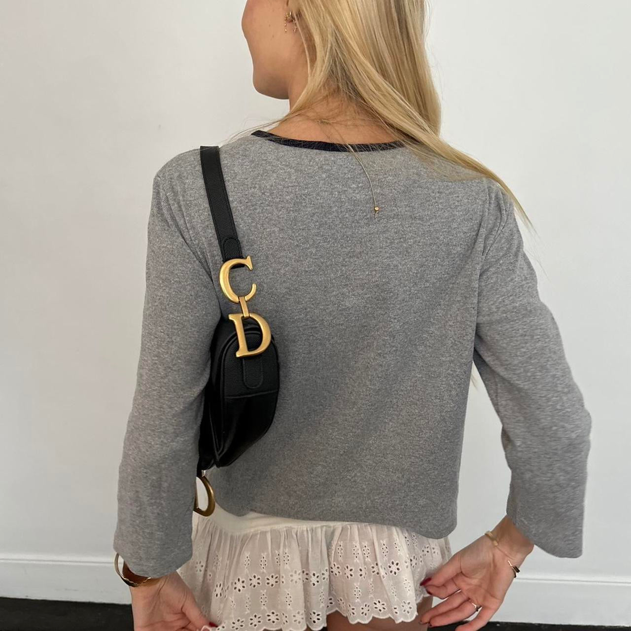 Vintage 2000’s DKNY long sleeve top