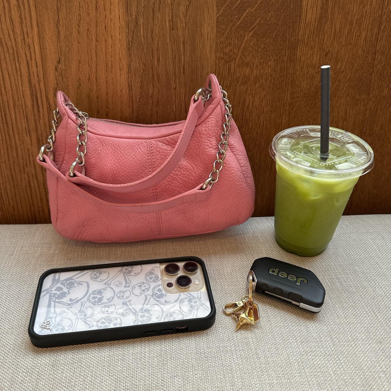 Vintage 90s pink leather small bag with double chain π