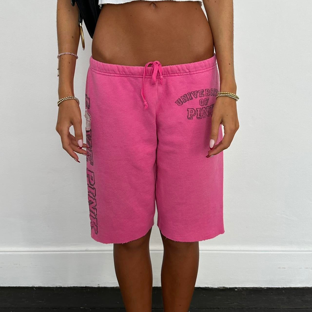 Vintage 2000’s Victoria’s Secret pink 3/4 shorts