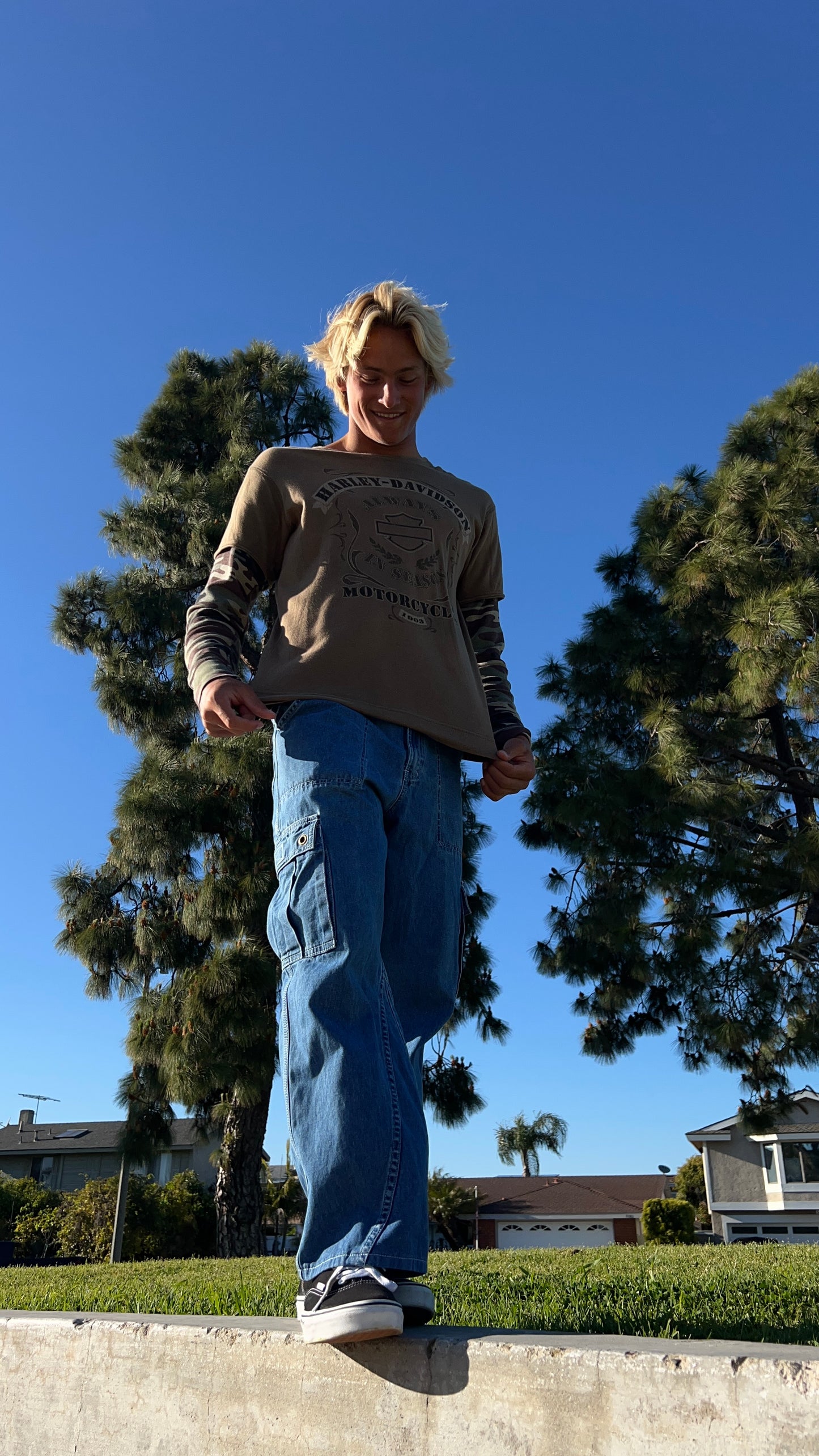 Vintage 90’s Harley Davidson camouflage long sleeve top