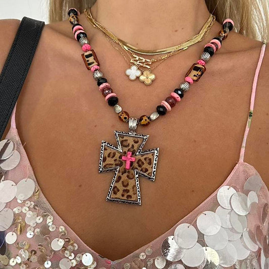 Vintage leopard print beaded necklace