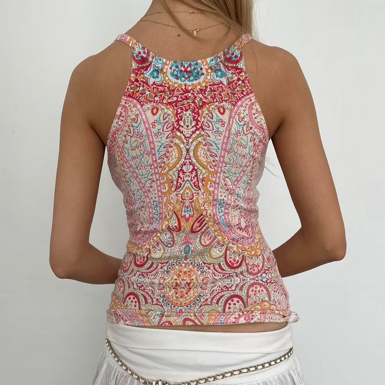 Vintage 2000’s paisley print sleeveless cami top